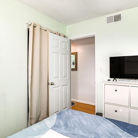 Cozy Beachfront Condo With Wifi, Views And Pool Access Myrtle Beach Exterior foto